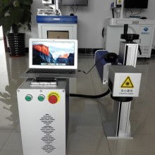  中藝五金 塑膠 模具制品廠 主營 精密五金模具設(shè)計 制